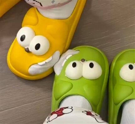 Tongue Kiss Slippers Big Eye Dog Slippers,Cute Funny Big Eye Dog Fun Cartoon Package Head Eva Slippers For Women