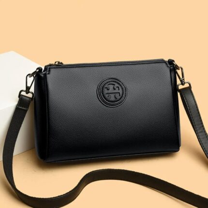 Versatile PU Crossbody Bag for Women Stylish High Quality Brand Design Zipper Solid Color Pattern Casual Daily Use Shoulder Bag