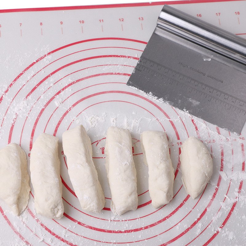 Stainless Steel Dough Cutter with Ruler - Image 3