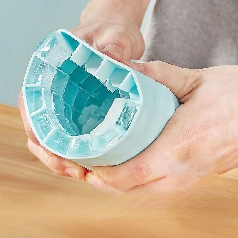 Silicone Cylinder Ice Mold - Image 3